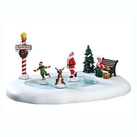 Thumbnail for Lemax - North Pole Ice Follies - Breite 28,5cm - Animierte Weihnachtsfiguren auf Eis - Batteriebetrieben - Weihnachtswelt Zubehör im Sale