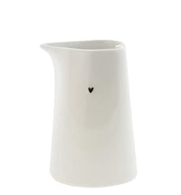 Thumbnail for Milchkrug Heart Keramik weiß schwarz H10cm Milch- und Sahnekännchen Keramikgeschirr Küchenaccessoires gedeckter Tisch BC Milk Jug