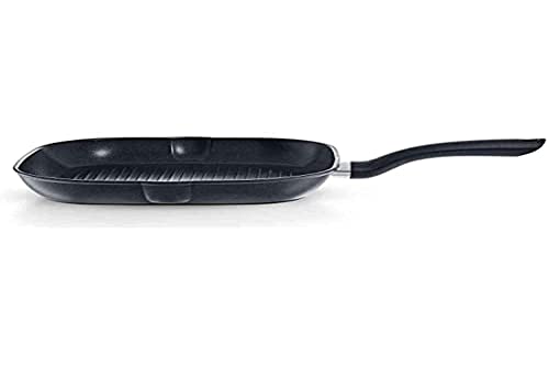 Fissler Cenit / Aluminium-Grillpfanne (28 x 28 cm - eckig ) Steak-Pfanne beschichtet - Induktion, Schwarz, 11 im Sale