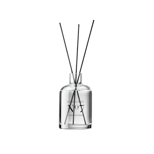 BUTLERS Raumduft Stäbchen Home & Soul No 7 -Cherry Blossom- 110ml | Rattan Duftstäbchen mit ätherischen Ölen | angenehmer Raumerfrischer für Badezimmer Regal Dekoration im Sale