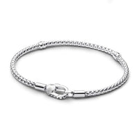 Thumbnail for PANDORA Moments Nietenarmband mit Nietenverschluss aus Sterling-Silber, Kompatibel Moments Anhängern, im Sale