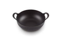 Thumbnail for Le Creuset Balti Dish aus Gusseisen, 24 cm, 2,7 Liter, Schwarz matt, 20142240000460 im Sale