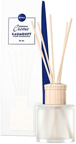 NIVEA Original Creme Scented Candle (120g), beautiful scented candle in a glass jar with the well-known NIVEA Creme note, delicately scented candle in a frosted glass container on sale