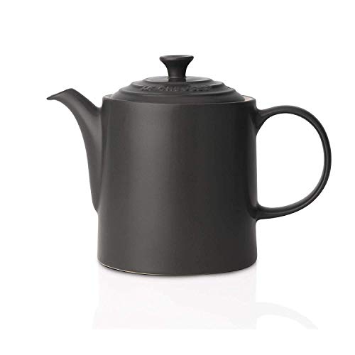 Le Creuset Tall Stoneware Jug 1.3 Liters, Stoneware, Black, 70703130000000 on Sale