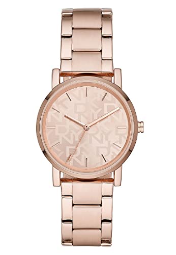 DKNY Damski zegarek Soho z trzema wskazówkami ze stopu metali, rozmiar koperty 34 mm, Różowe złoto im Sale