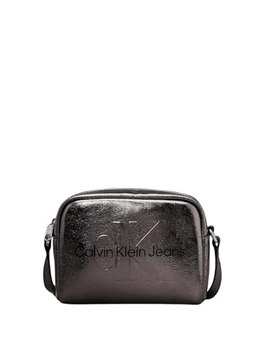 Calvin Klein Jeans Women's Sculpted Camera Bag TUM K60K612731 Shoulder Bag, Beige (Gunmetal) on Sale