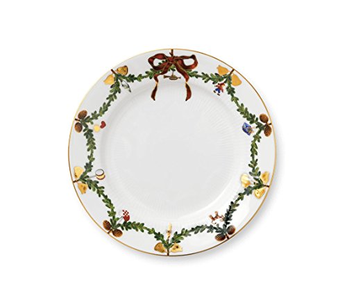 Royal Copenhagen - Cake Plate/Breakfast Plate/Dessert Plate - Star Fluted Christmas - Porcelain - Ø 22 cm on Sale