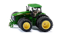 Thumbnail for siku 3292, John Deere 8R 410 mit Doppelbereifung, Spielzeug-Traktor, 1:32, Metall/Kunststoff, Grün, Abnehmbares Frontgewicht, Achsschenkellenkung, Abnehmbare Kabine, Front- und Heckkupplung im Sale