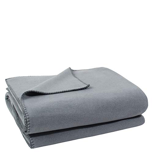 Zoeppritz Decke in der Farbe: Grau, aus 65% Polyester, 35% Viscose hergestellt, im Sale