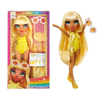 Thumbnail for Rainbow High Swim & Style - Sunny (Gelb) - 28 cm Große Puppe mit Schimmerndem Pareo, auf 10+ Arten zu tragen - Ausziehbarer Badeanzug, Sandalen, Spielzubehör - Spielzeug - Ideal für 4 bis 12 Jahre im Sale