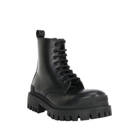 Thumbnail for Balenciaga Strike Ankle Boots im Sale