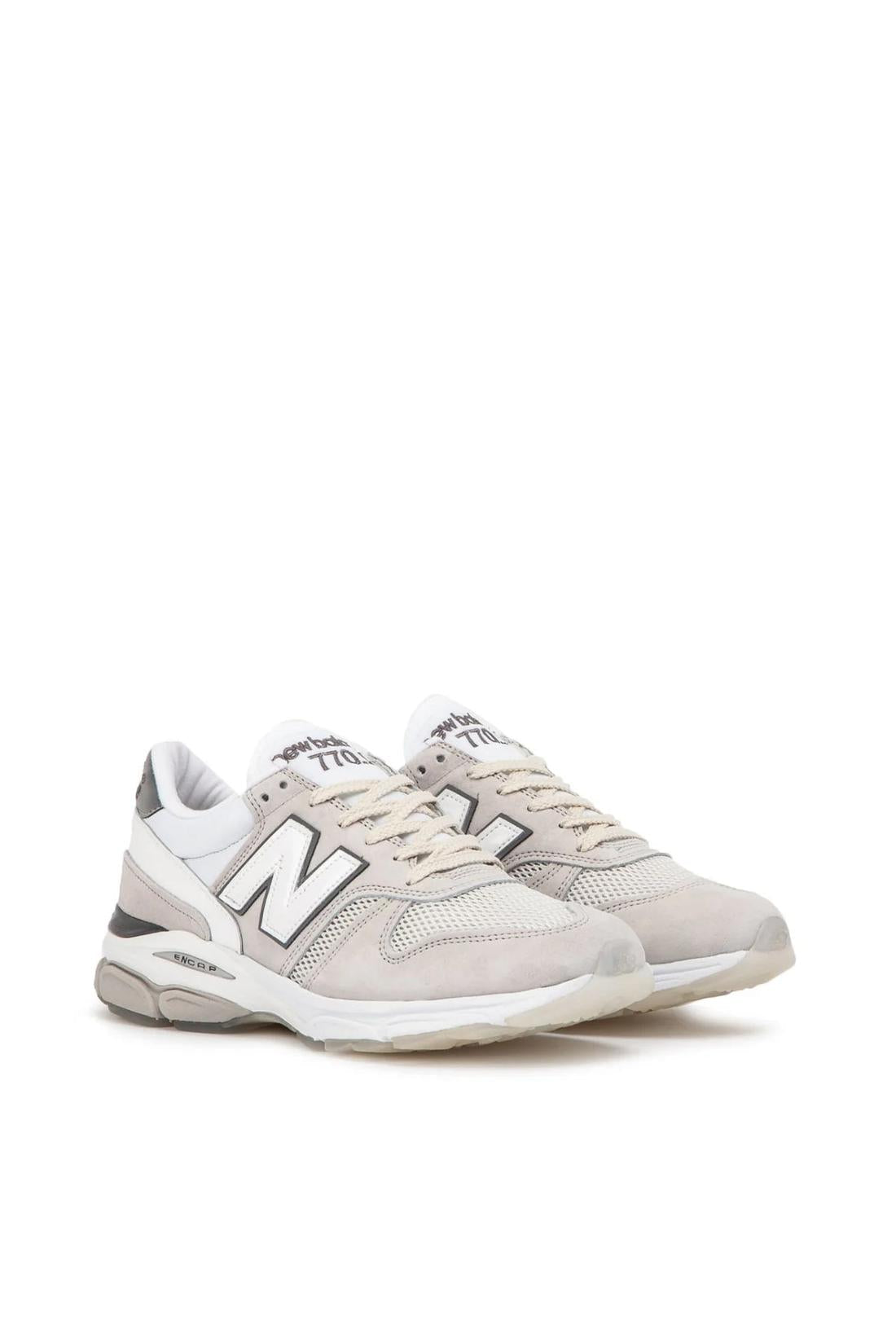 New Balance 770.9 Made in England 'Vodka & Caviar' Sneakers im Sale