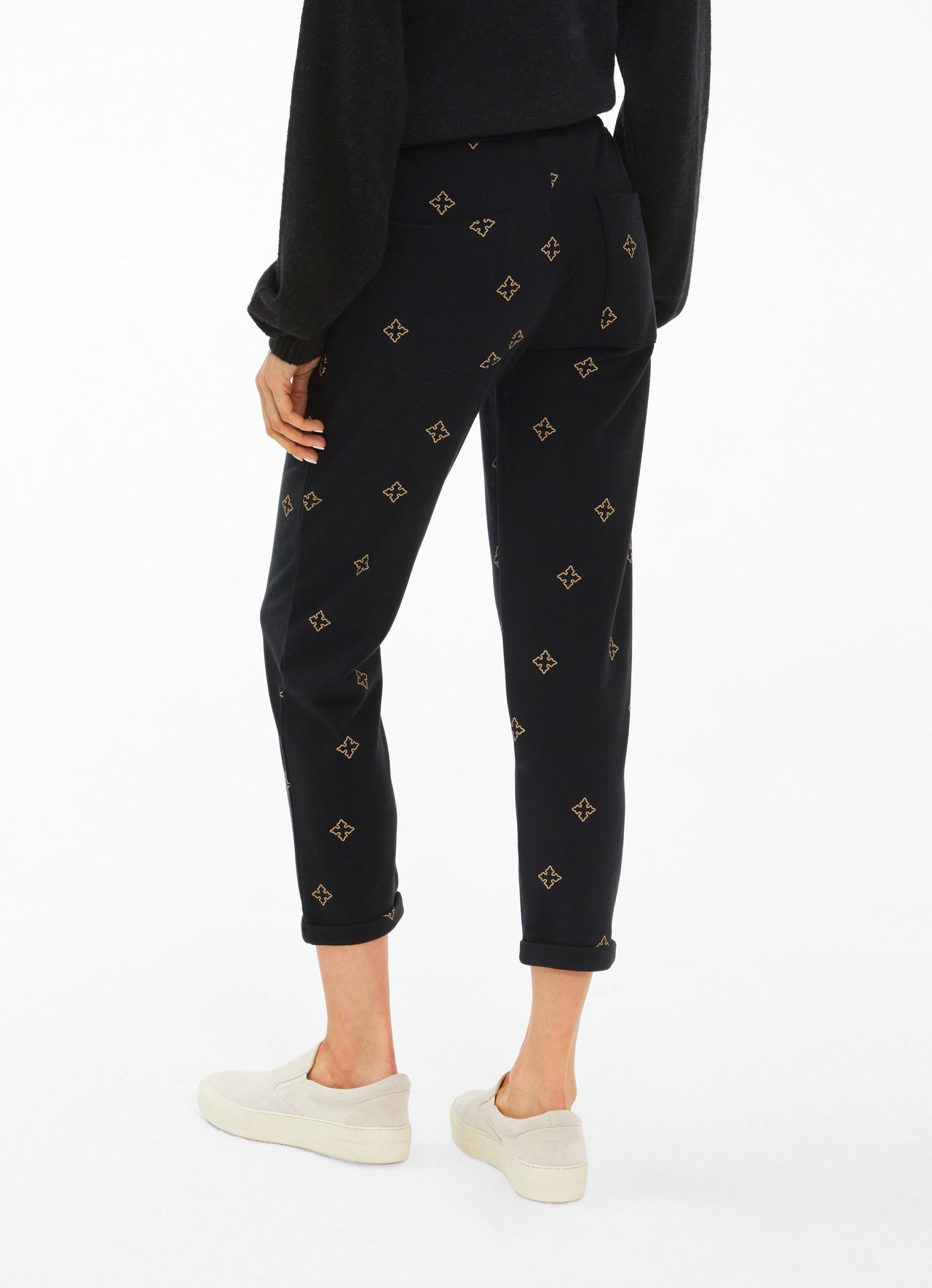 Juvia Fleece Trousers Ornament Turn Up im Sale