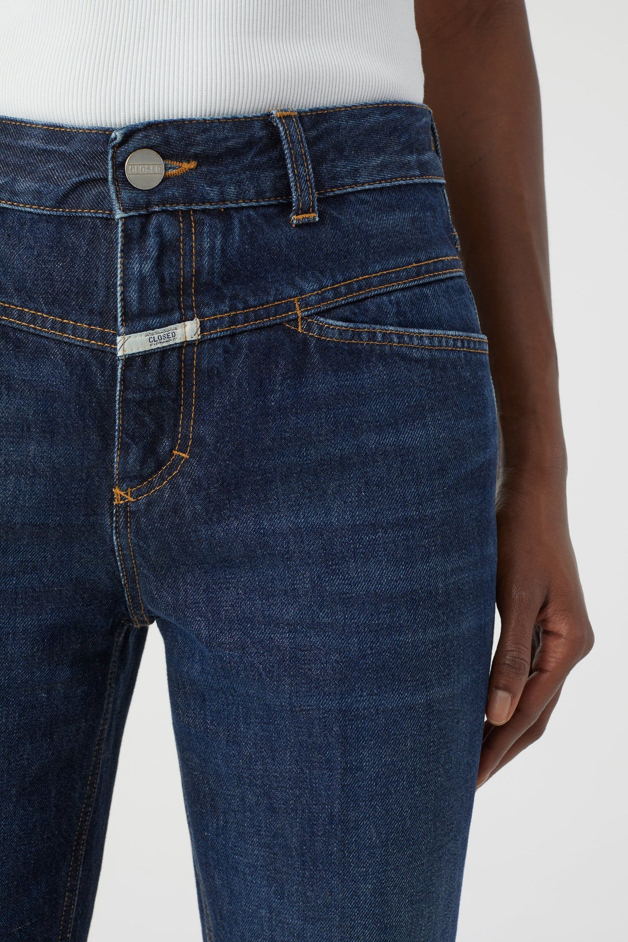 Closed STYLE NAME STRAIGHT-X JEAN im Sale