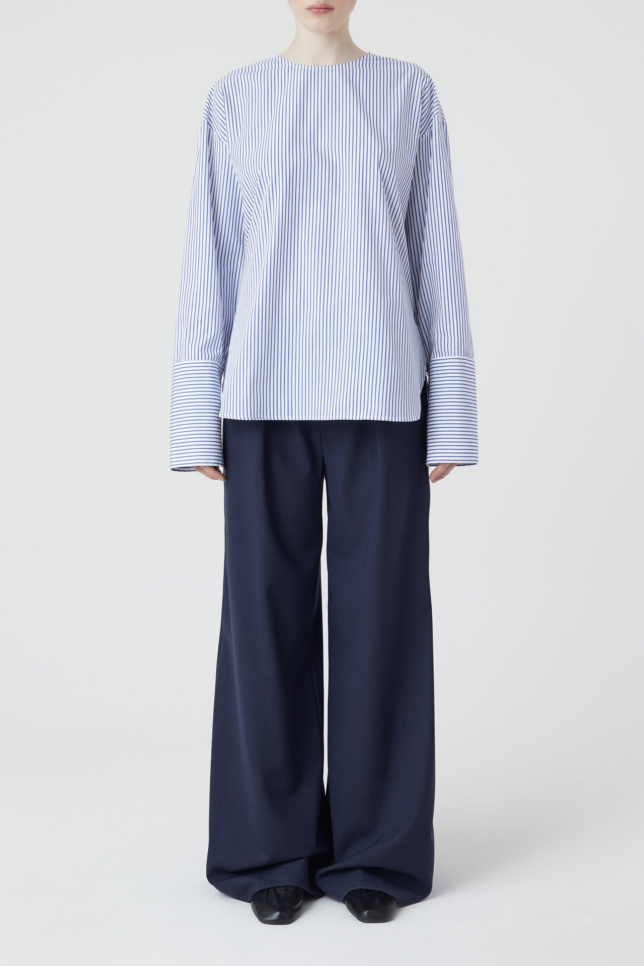 Closed HIGH CUFF TOP im Sale