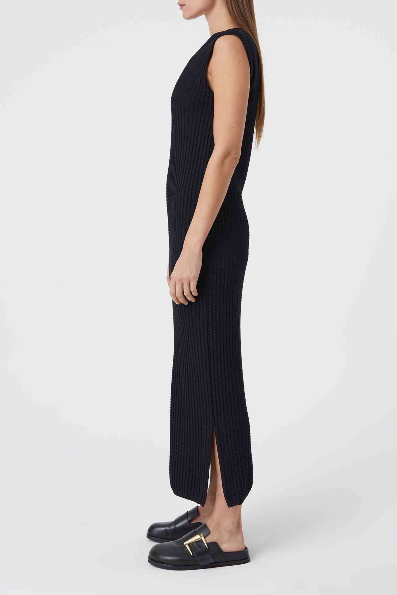 Closed KNIT DRESS SLEEVELESS DRESSE im Sale