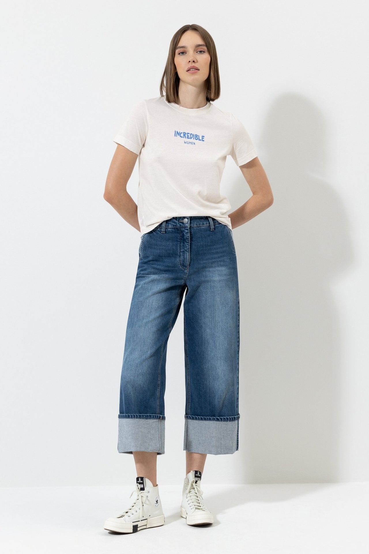 Luisa Cerano T-shirt with statement print on sale
