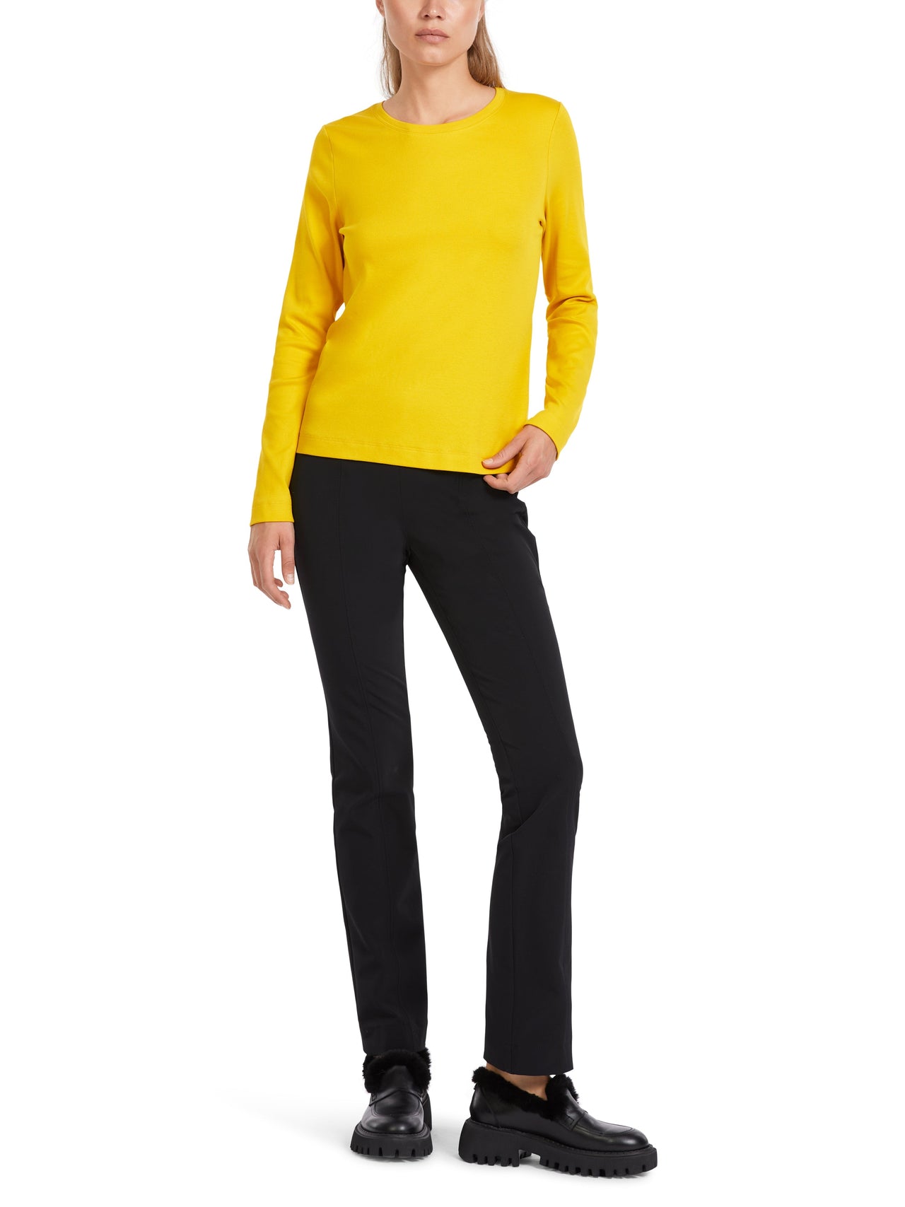 Marc Cain Unifarbenes T-Shirt im Sale