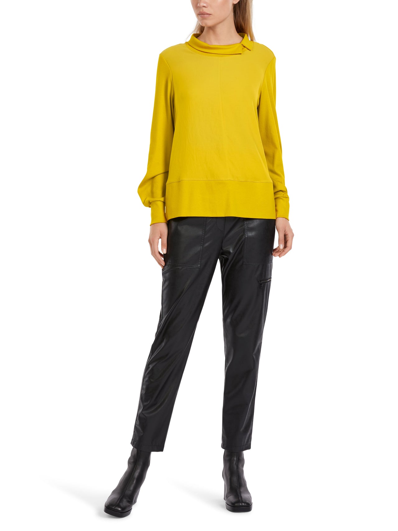 Marc Cain Blusenshirt mit Seitenschlitzen im Sale